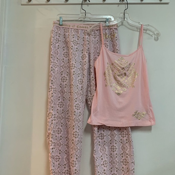 Juicy Couture pyjama set - Picture 2 of 16